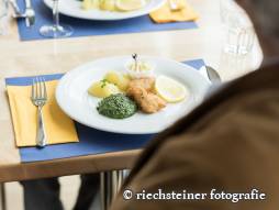 Essen am Tisch
