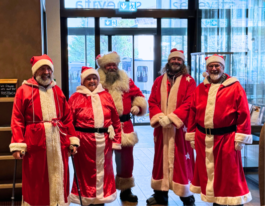 Samichlaus-Besuch in der Senevita Dorfmatt