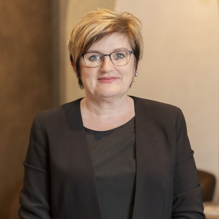 Manuela Radon
