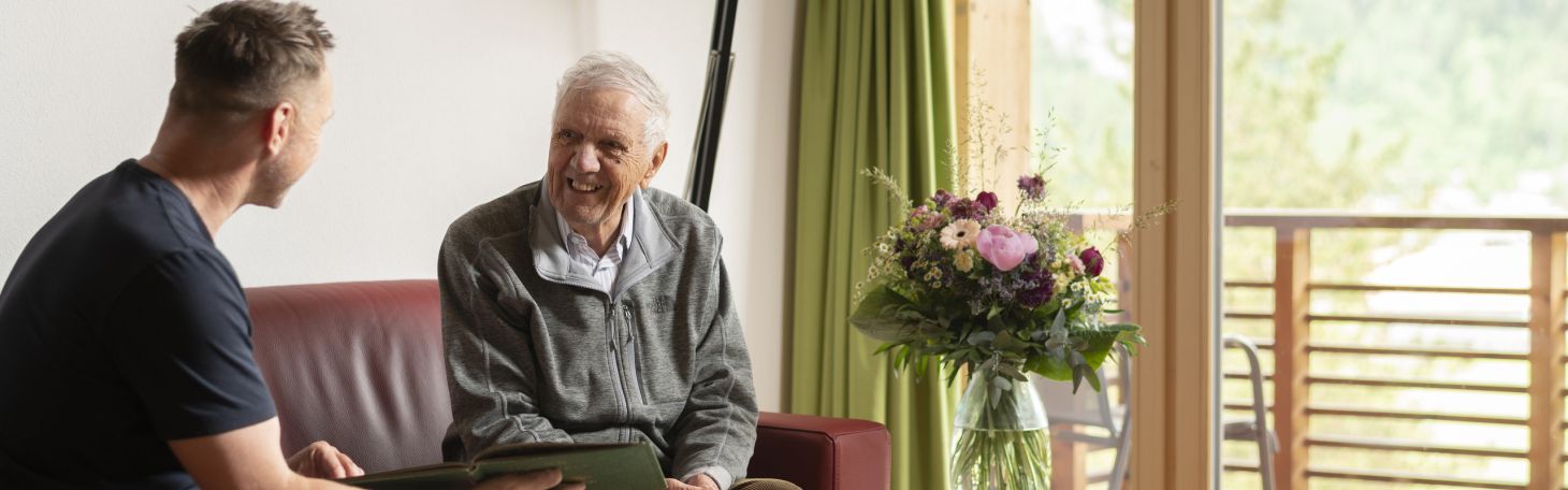 Zwei Männer am reden