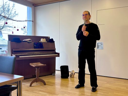 Klaviergeschichten in der Senevita Am Maiegrüen