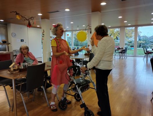 Freud(h)a in der Senevita Am Maiegrüen