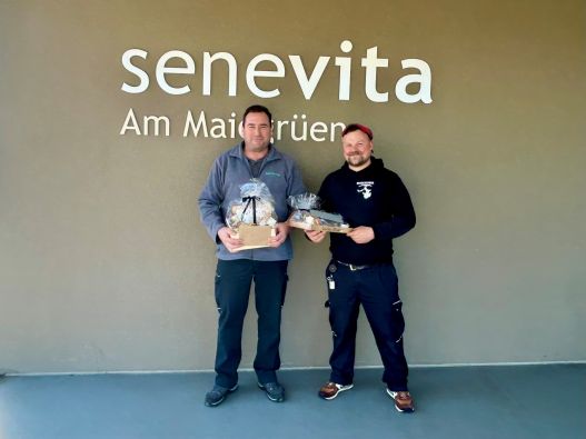 2 x 10 Jahre: Dienstjubiläen in der Senevita Am Maiegrüen