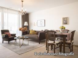 Wohnzimmer mit Essbereich