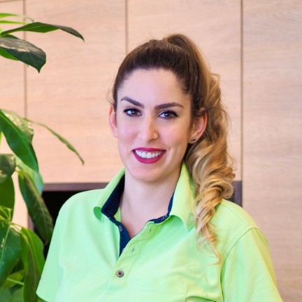 Damla Cakir-Gür