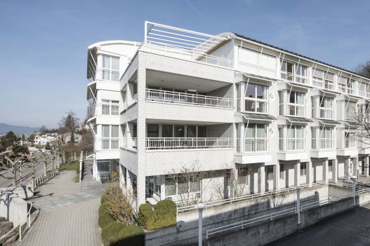 Suchen Sie ein komfortables Einzelzimmer mit Betreuung rund um die Uhr in gepflegter Umgebung?