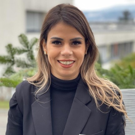 Flavia Ribeiro