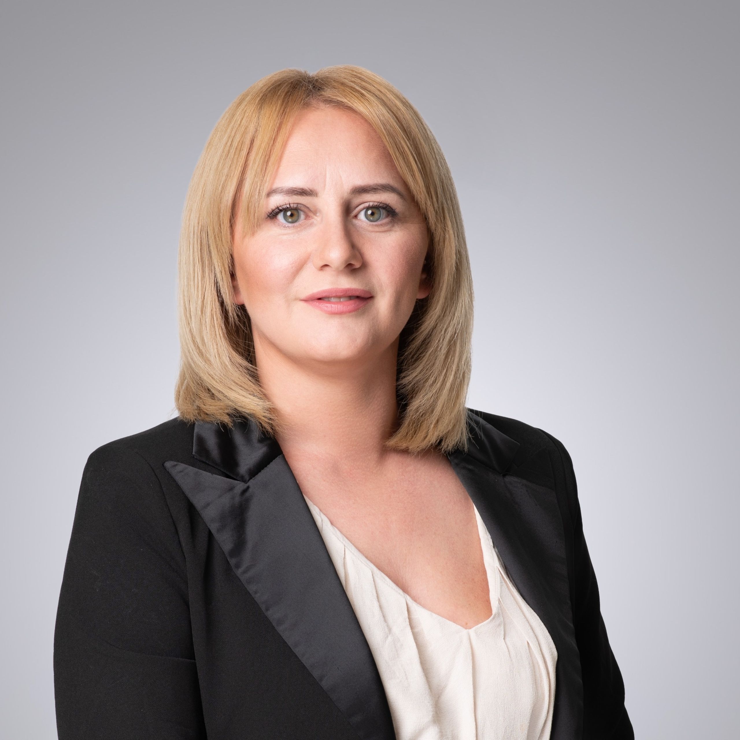 Marigona Aliti, Directrice d’établissement