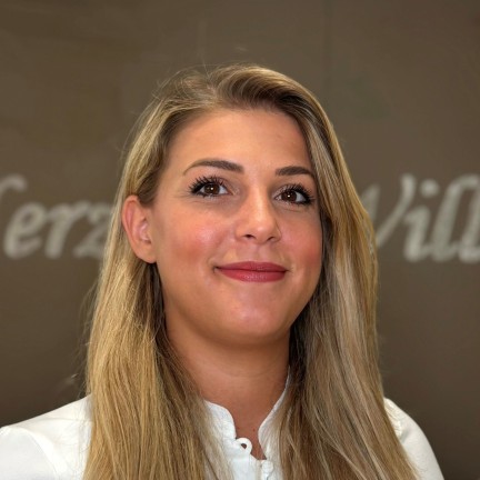 Almedina Sinani