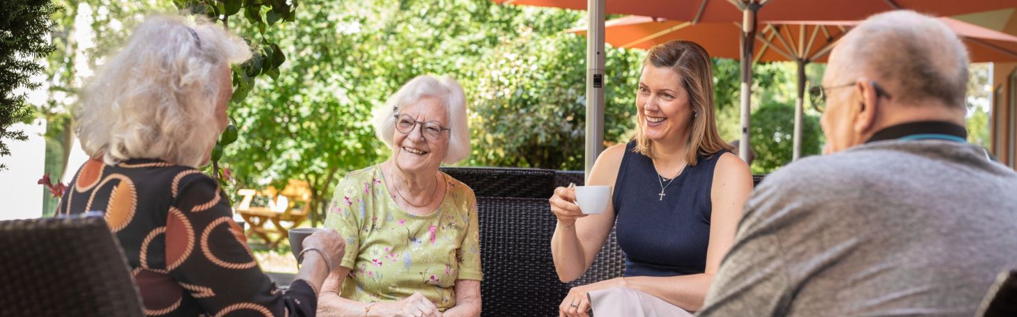 Senevita, Mehr als ein Altersheim, Senioren im Gespräch