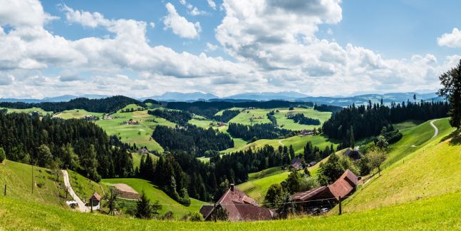 Spitex Emmental - Oberaargau | Fürsorgliche Pflege im Alter | Wir beraten Sie gerne.