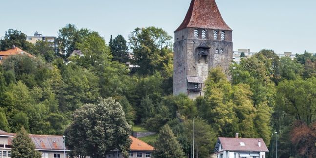 Spitex in Fribourg | Fürsorgliche Pflege im Alter | Wir beraten Sie gerne.