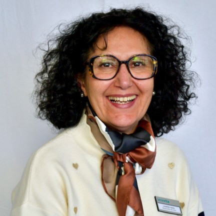 Nadia Lharras