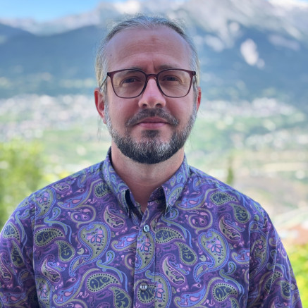 Stéphane Garcia-Prat , Responsable des soins